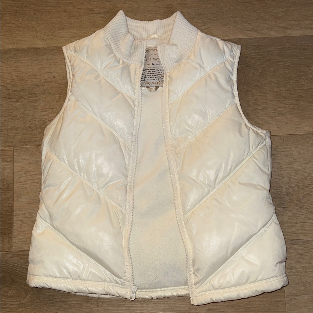 White Puffer Vest White Puffer Vest